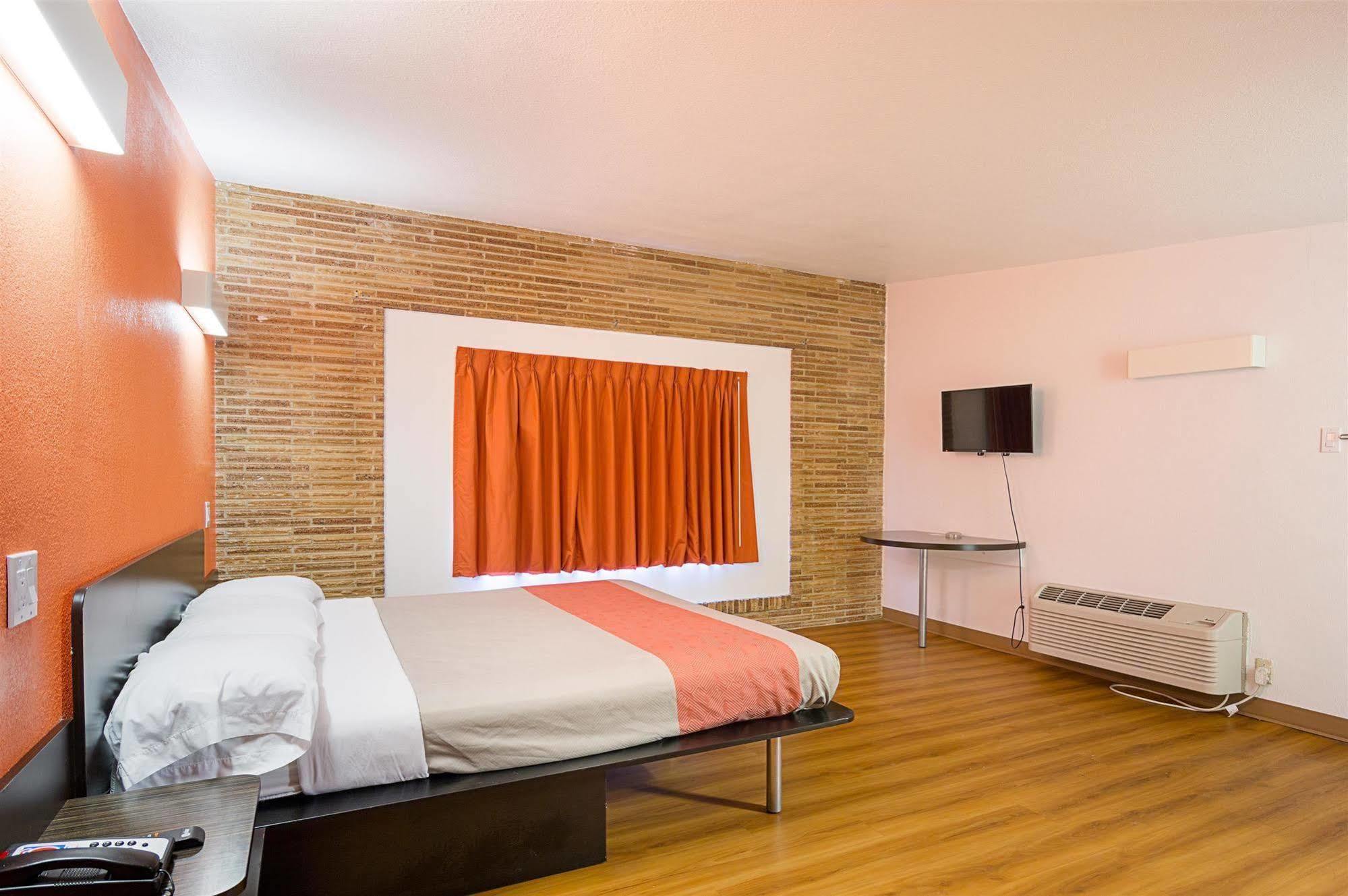 Motel 6 Hobbs Eksteriør billede